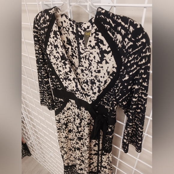 Taylor For A Pea In The Pod Maternity Woman's Black Beige Dress Size XS - Picture 3 of 9